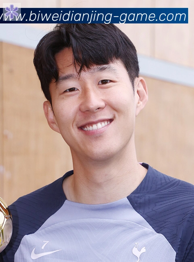 劳塔罗·马丁内斯